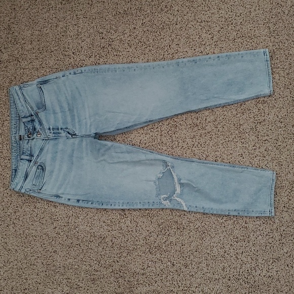 American Eagle Outfitters Denim - American Eagle Outfitters Stretch Distressed Jeans